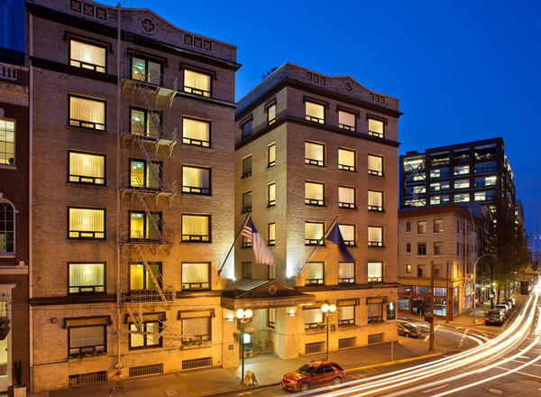 mark spencer hotel